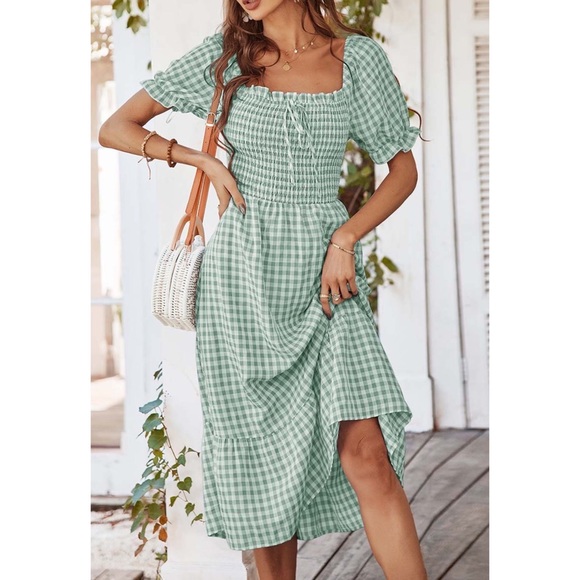 ๐ด Green Gingham Check Tie Back Midi Dress - Picture 2 of 6